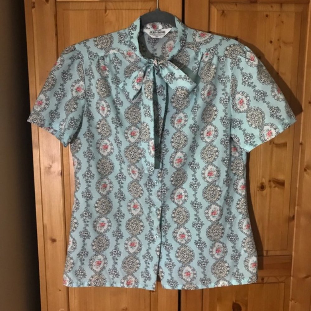 Vintage Judy Bond short sleeve blouse sz 12